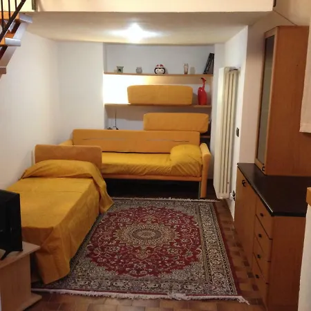 Apartment Olona Place 3