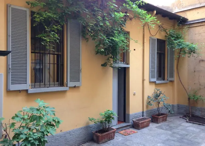 Olona Place 3 * Милан